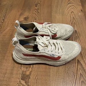 Vans JuJu Surfclub x Ultra Range VR3 Women’s Size 8.5/ Men’s Size 7